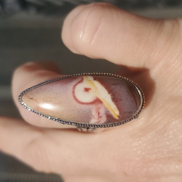 New Oversized Mookaite Jasper 925 Silver Statement Ring. - Picture 3 of 16